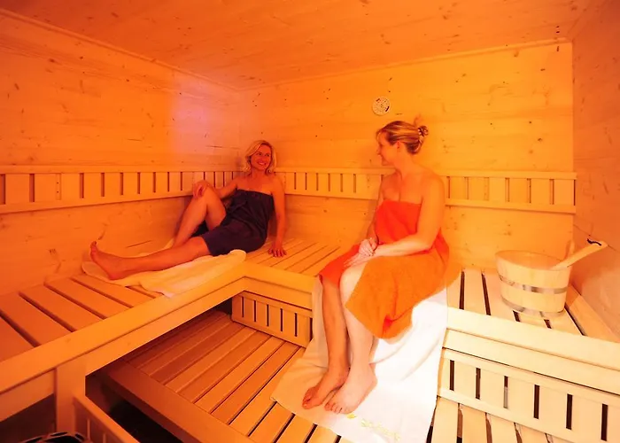 Am Hahnenkamm アパート *